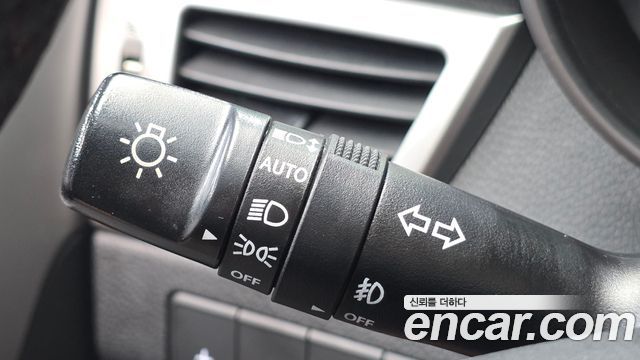 Hyundai i30 2016 — photo 21