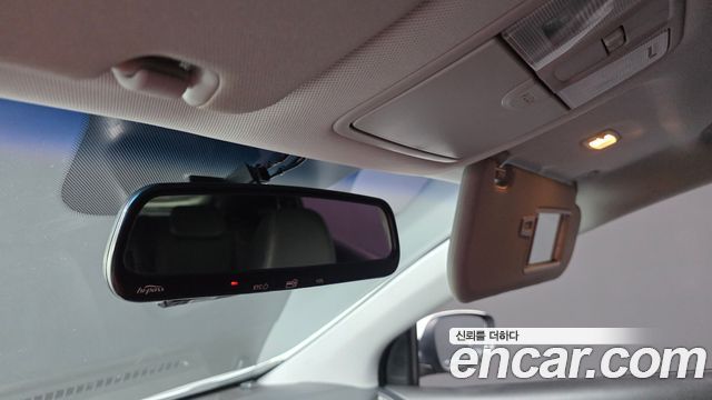 Hyundai i30 2016 — photo 22