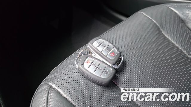 Hyundai i30 2016 — photo 30