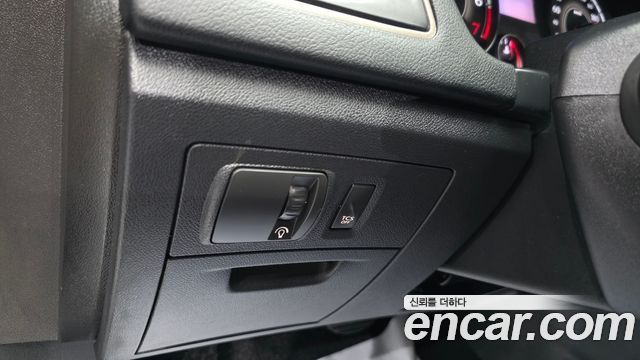Renault Korea SM5  2016 — photo 25