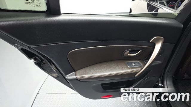 Renault Korea SM5  2016 — photo 15
