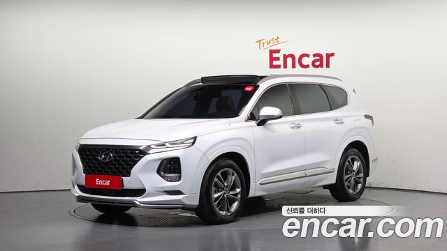 Hyundai Santafe 2019 — photo 1