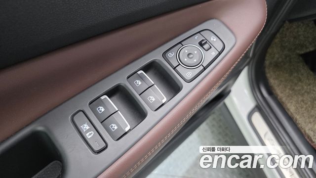 Hyundai Santafe 2019 — photo 19