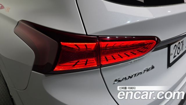 Hyundai Santafe 2019 — photo 9