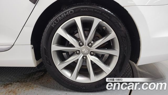 Hyundai Grandeur 2016 — photo 5