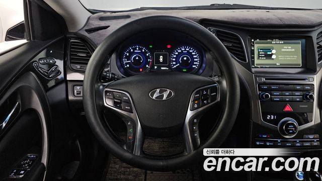 Hyundai Grandeur 2016 — photo 12