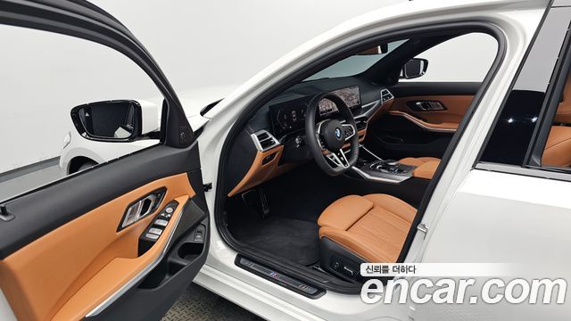 BMW 3-Series 2025 — photo 13