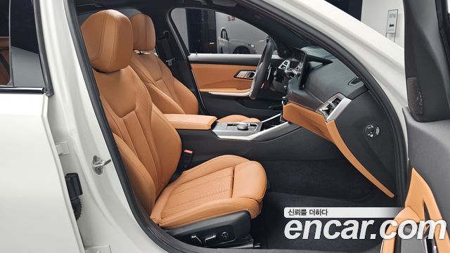 BMW 3-Series 2025 — photo 16