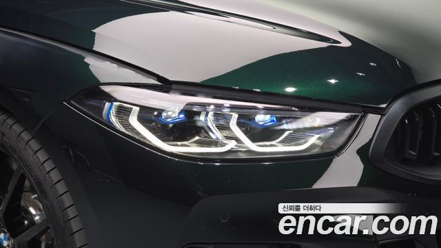 BMW 8-Series 2026 — photo 8