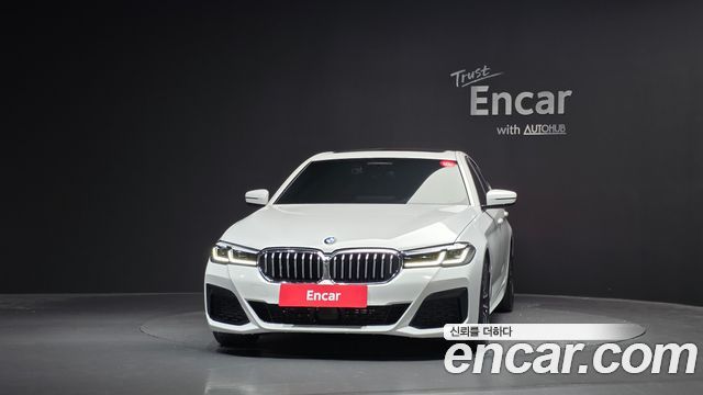 BMW 5-Series 2023 — photo 3