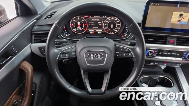 Audi A4 2018 — photo 19