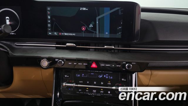 Kia Canival 2021 — photo 15