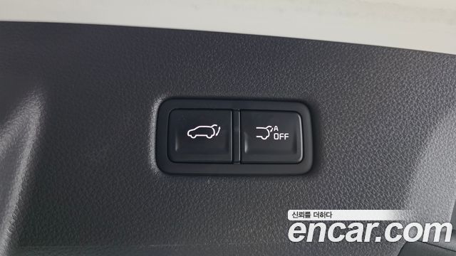 Kia Canival 2021 — photo 20