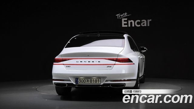 Genesis G90 2023 — photo 4