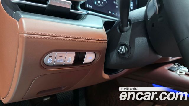 Genesis G90 2023 — photo 18