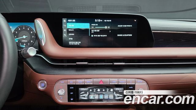 Genesis G90 2023 — photo 26