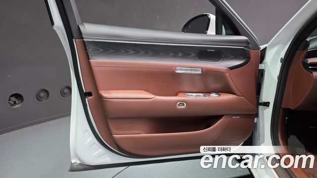 Genesis G90 2023 — photo 14