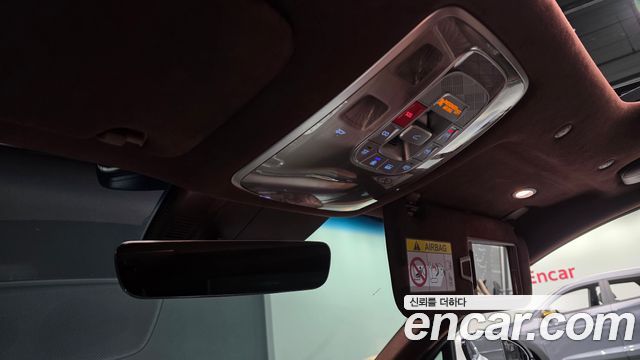 Genesis G90 2023 — photo 28