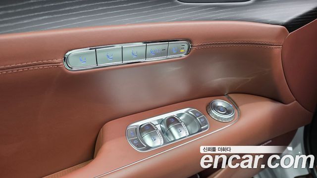 Genesis G90 2023 — photo 29