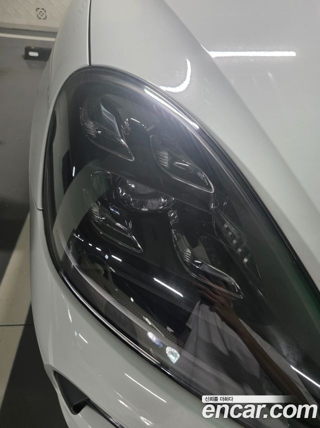 Porsche Cayenne 2021 — photo 4