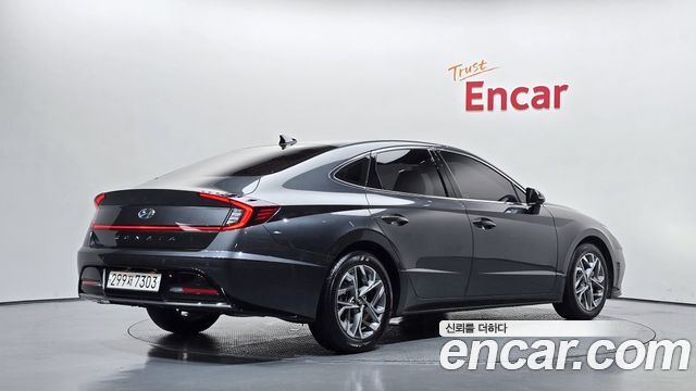 Hyundai Sonata 2022 — photo 2