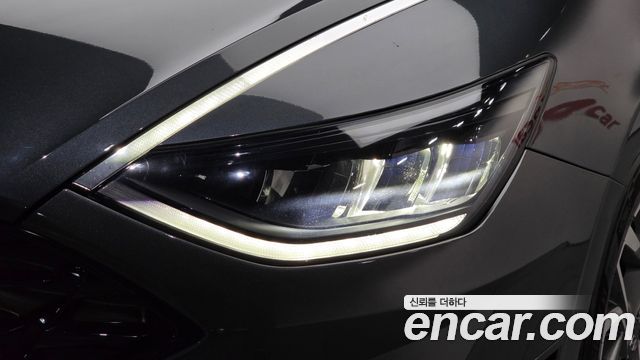 Hyundai Sonata 2022 — photo 8