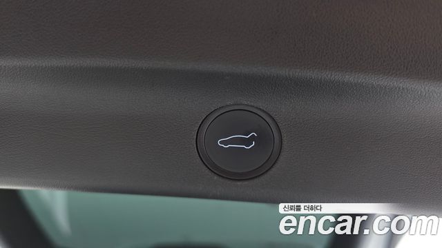 Tesla Model Y 2022 — photo 29