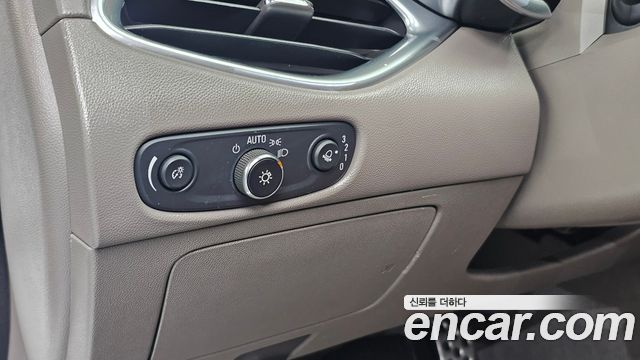Chevrolet Korea Malibu 2017 — photo 22