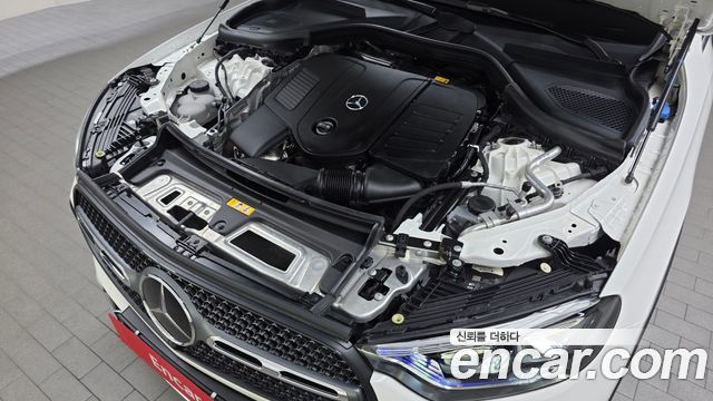 Mercedes-Benz GLC-Class 2023 — photo 6