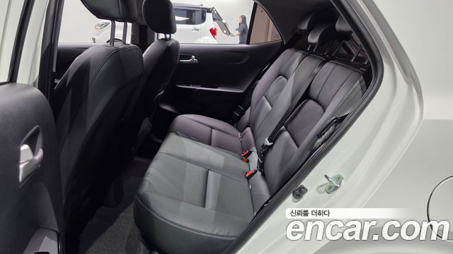 Kia morning 2023 — photo 11
