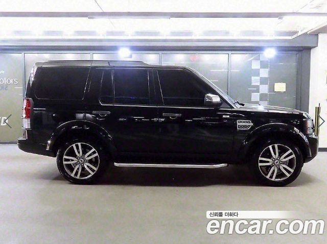 Land Rover Discovery 2011 — photo 2