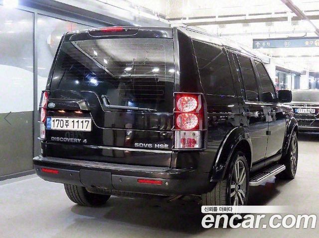 Land Rover Discovery 2011 — photo 3