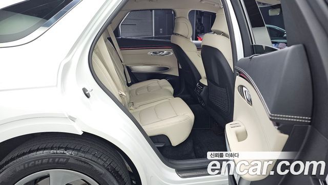 Genesis GV70 2026 — photo 18