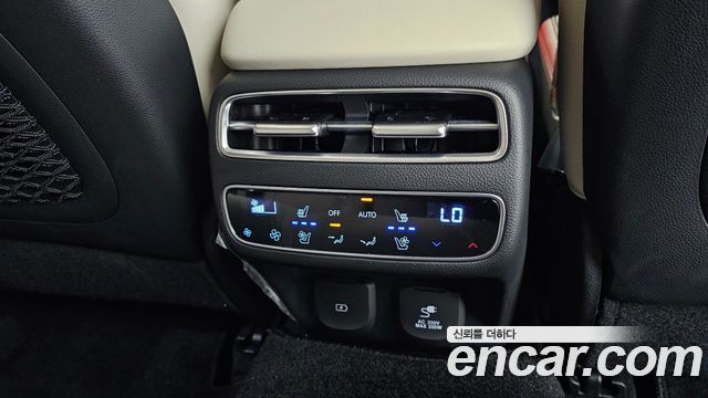 Genesis GV70 2026 — photo 25