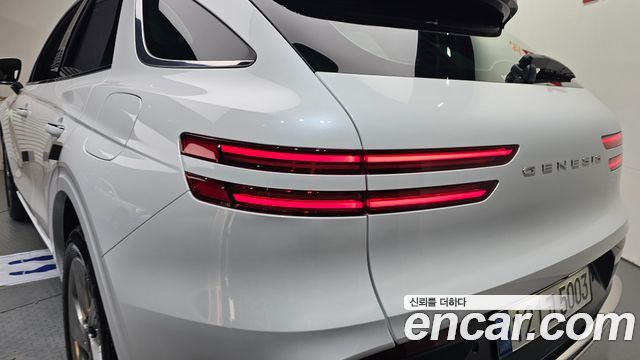 Genesis GV70 2026 — photo 9