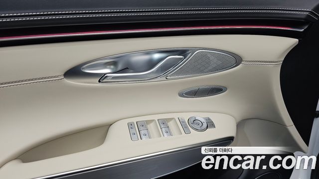 Genesis GV70 2026 — photo 28