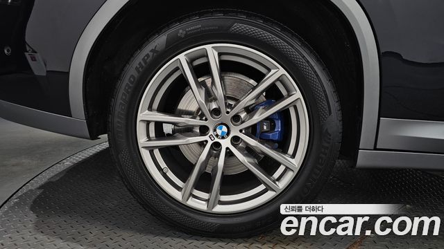 BMW X4 2021 — photo 7