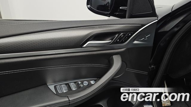 BMW X4 2021 — photo 34