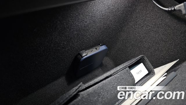 BMW X4 2021 — photo 35
