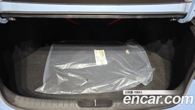 Hyundai AVANTE 2024 — photo 22