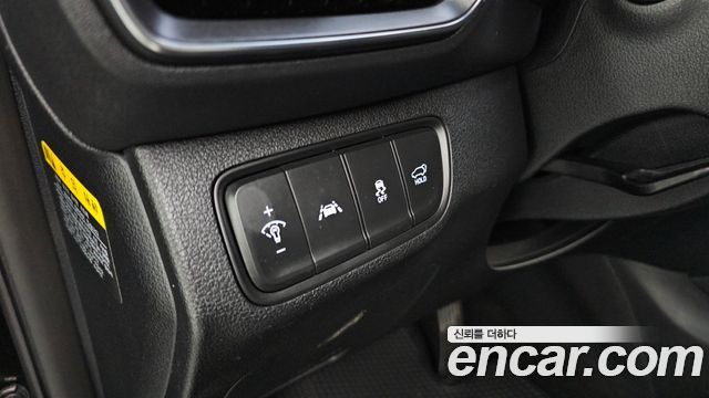 Hyundai Santafe 2019 — photo 24