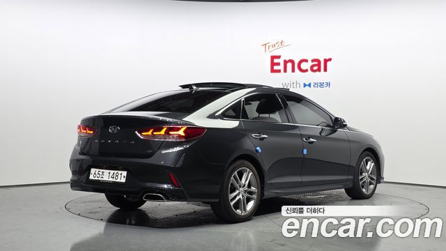 Hyundai Sonata 2018 — photo 2
