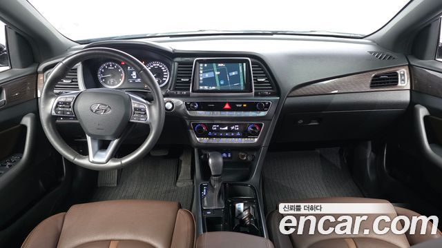 Hyundai Sonata 2018 — photo 10