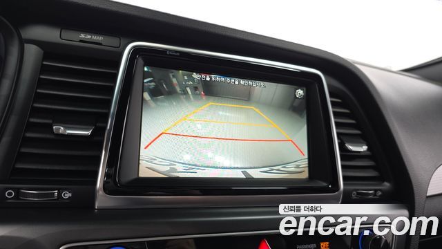 Hyundai Sonata 2018 — photo 22
