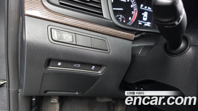Hyundai Sonata 2018 — photo 24