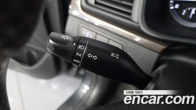 Hyundai Sonata 2018 — photo 25