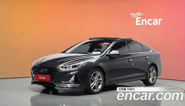Hyundai Sonata 2018 — photo 1