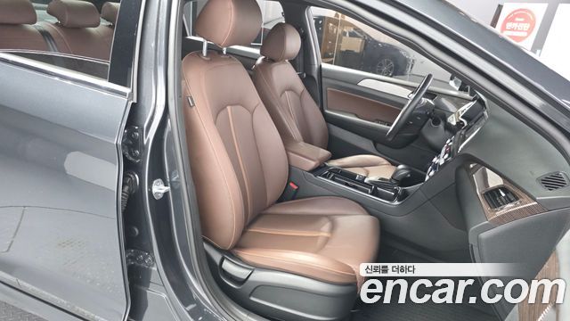 Hyundai Sonata 2018 — photo 16