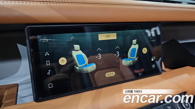 Land Rover Defender 2024 — photo 24