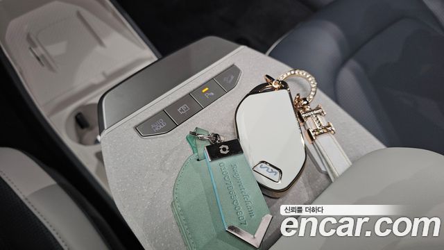 Kia EV3 2025 — photo 31